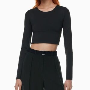 NWOT Aritzia Babaton Contour Crew Cropped Longsleeve In Black Sz XS